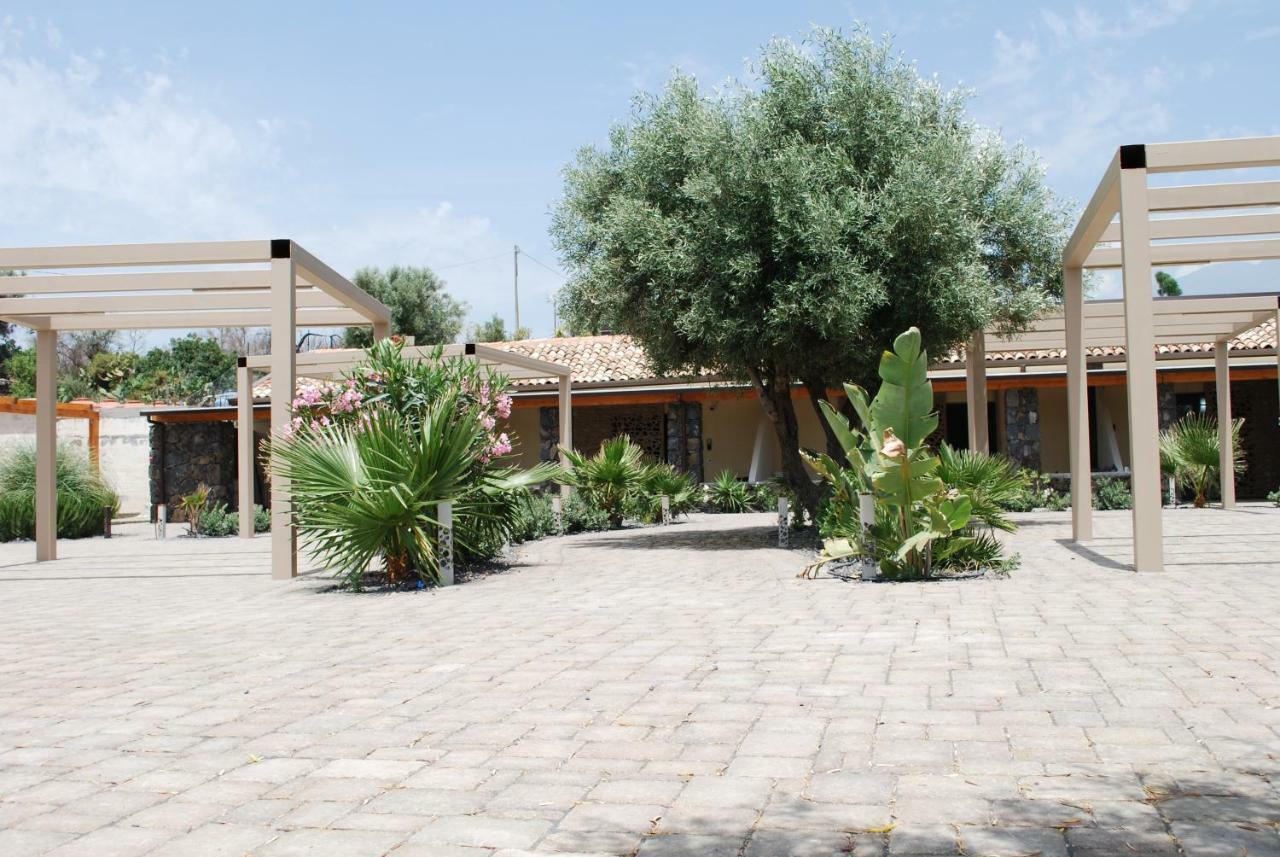 Hotel Etna Hills Scalilli Paterno  Exterior foto